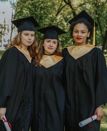 Диплом вуза с занесением в реестр